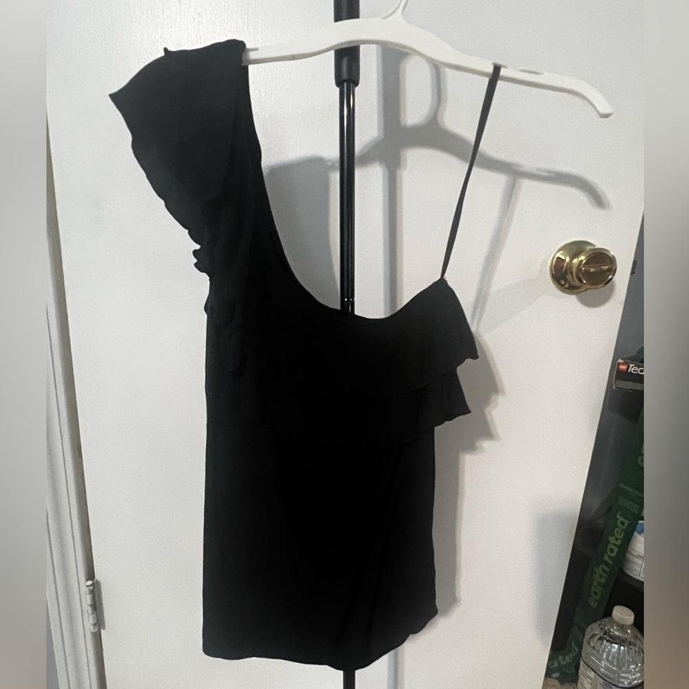 Old Navy Elegant Black One-Shoulder top